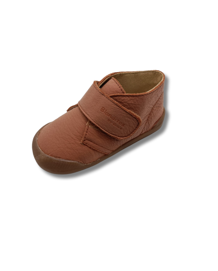 Bota Blanditos Sansa color Cuero