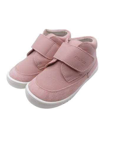 Bota respeitosa em pele rosa da Piruflex